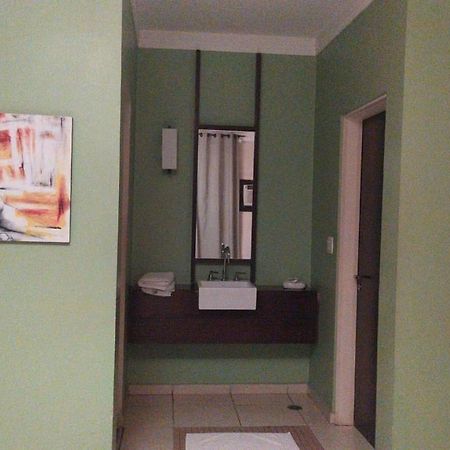 Movie Inn Motel E Hospedagem (Adults Only) Ribeirão Preto Kültér fotó