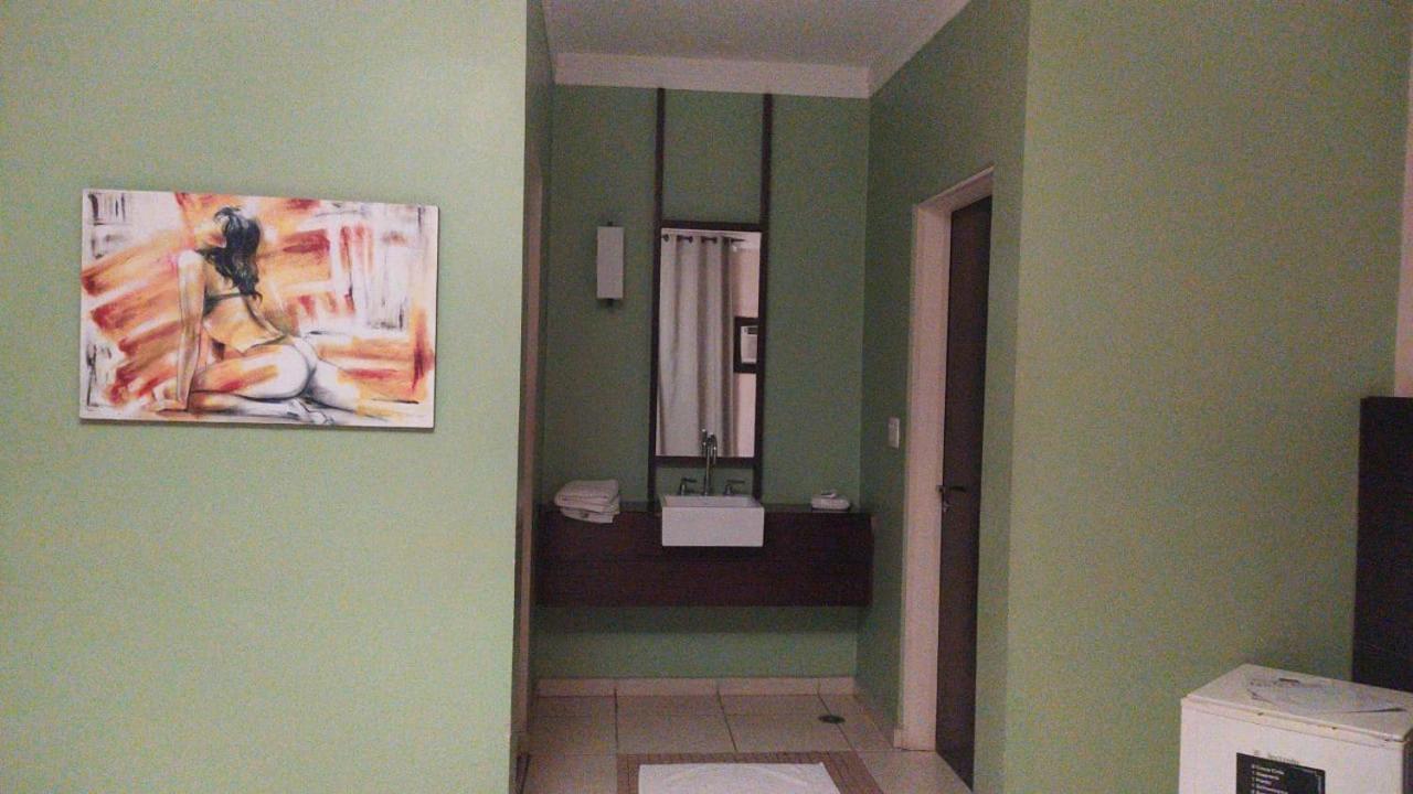 Movie Inn Motel E Hospedagem (Adults Only) Ribeirão Preto Kültér fotó