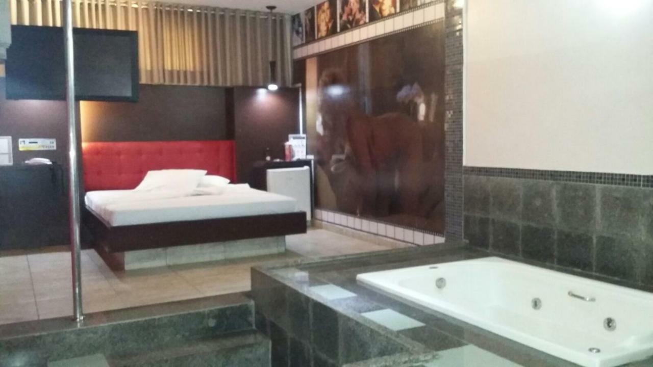 Movie Inn Motel E Hospedagem (Adults Only) Ribeirão Preto Kültér fotó